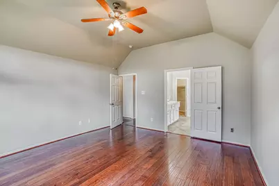 606 Red Oak Canyon Lane, La Marque, TX 77568 - Photo 11