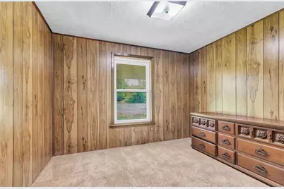 302 Channelview Drive, Anahuac, TX 77514 - Photo 21
