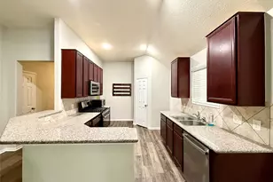 10646 Chestnut Path Way, Tomball, TX 77375 - Photo 7