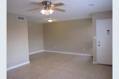 3303 W Greenridge Drive #23, Houston, TX 77057 - Photo 3