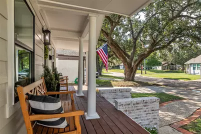 2604 Cos Street, Liberty, TX 77575 - Photo 5