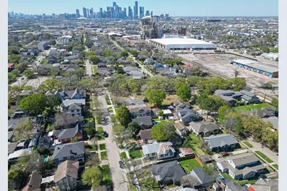 4415 Walker Street, Houston, TX 77023 - Photo 39