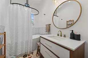 4415 Walker St, Houston, TX 77023 - Photo 21