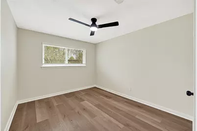 10307 Sagerock Drive, Houston, TX 77089 - Photo 21