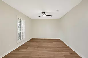 10307 Sagerock Dr, Houston, TX 77089 - Photo 5