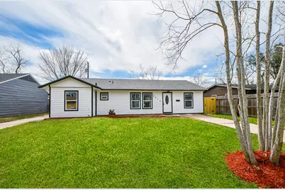 5814 Belneath Street, Houston, TX 77033 - Photo 3