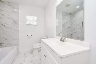 5814 Belneath St, Houston, TX 77033 - Photo 19