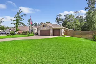 500 Rd 66111, Dayton, TX 77535 - Photo 5
