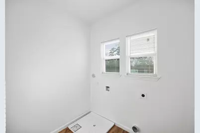 6719 Roanoke Street, Houston, TX 77028 - Photo 21