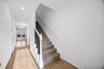 6719 Roanoke Street, Houston, TX 77028 - Photo 3