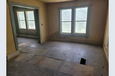 1065 11th Street NE, Paris, TX 75460 - Photo 5