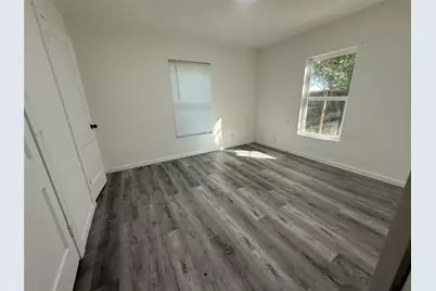 221 18th Avenue N, Texas City, TX 77590 - Photo 23