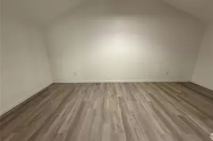 221 18th Ave N, Texas City, TX 77590 - Photo 13