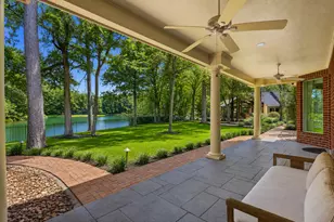 7 Pastoral Pond Cir, The Woodlands, TX 77380 - Photo 1
