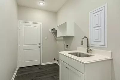 1219 Chuckwagon Court, Angleton, TX 77515 - Photo 35