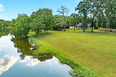 1219 Chuckwagon Court, Angleton, TX 77515 - Photo 47