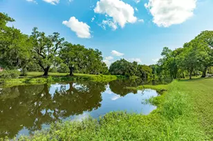 1219 Chuck Wagon Ct, Angleton, TX 77515 - Photo 49