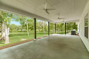 1219 Chuck Wagon Ct, Angleton, TX 77515 - Photo 37