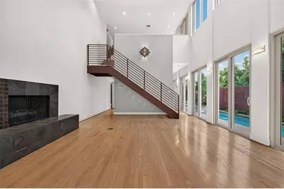 1634 Marshall Street, Houston, TX 77006 - Photo 9