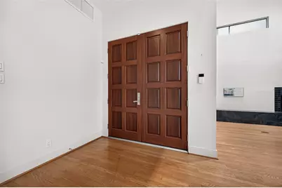 1634 Marshall Street, Houston, TX 77006 - Photo 5