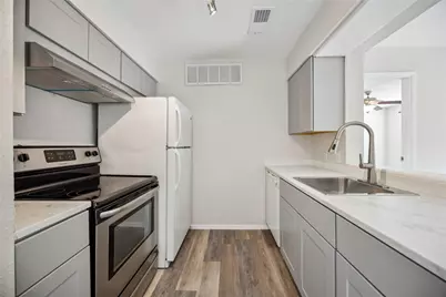 15534 Zabolio Drive #241, Houston, TX 77598 - Photo 9