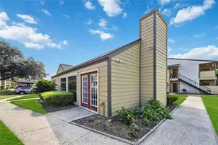 15534 Zabolio Dr, Houston, TX 77598 - Photo 19