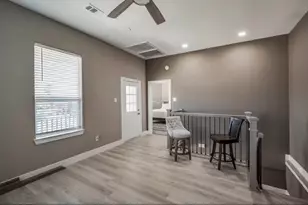 1513 40th St, Galveston, TX 77550 - Photo 31