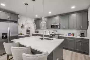 1513 40th St, Galveston, TX 77550 - Photo 3