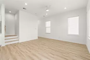 4746 Martin Hill St, Houston, TX 77018 - Photo 23