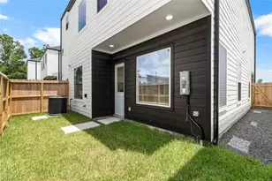 4746 Martin Hill St, Houston, TX 77018 - Photo 41