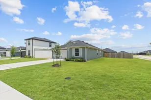 2201 Laurel Bloom Ln, Sealy, TX 77474 - Photo 1