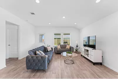 2201 Laurel Bloom Lane, Sealy, TX 77474 - Photo 3