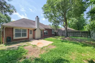 2930 Meadow Brook Dr, League City, TX 77573 - Photo 39