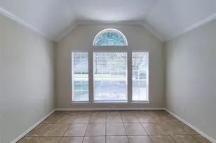2930 Meadow Brook Dr, League City, TX 77573 - Photo 17