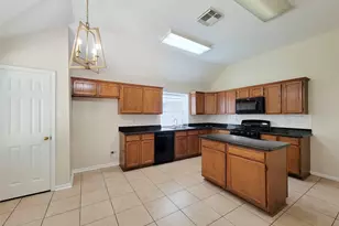 2930 Meadow Brook Dr, League City, TX 77573 - Photo 25