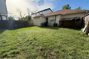 9307 Coffee St, Houston, TX 77033 - Photo 15