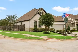 2003 Laurelwood Trl, Missouri City, TX 77459 - Photo 3