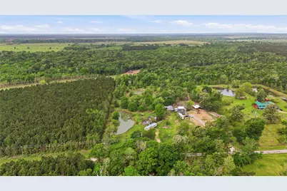 726 County Road 2078, Hull, TX 77564 - Photo 11