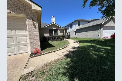 3927 Brook Garden Lane, Katy, TX 77449 - Photo 3
