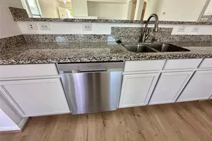 3927 Brook Garden Ln, Katy, TX 77449 - Photo 7