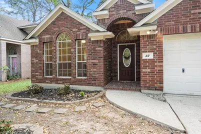 22 N Hollylaurel Circle, The Woodlands, TX 77382 - Photo 3