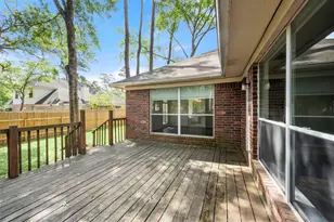 22 N Holly Laurel Cir, The Woodlands, TX 77382 - Photo 23