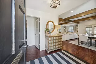 10018 Locke Ln, Houston, TX 77042 - Photo 5