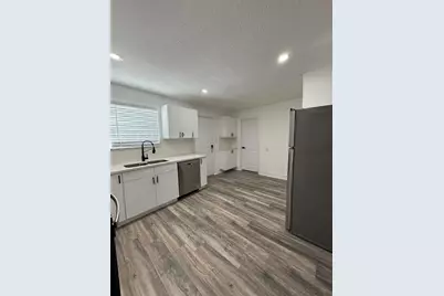 705 W Stanford #A, Houston, TX 77019 - Photo 5