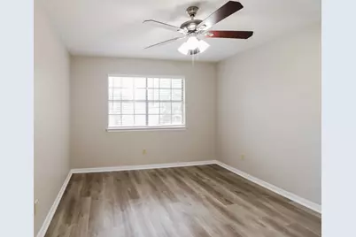 4765 Oakmont Court, League City, TX 77573 - Photo 13