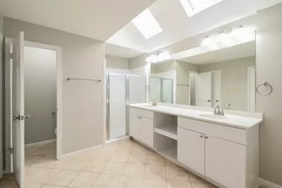 4765 Oakmont Court, League City, TX 77573 - Photo 11