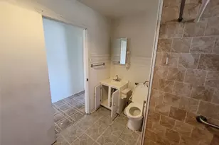 925 Flanders Ave, San Antonio, TX 78211 - Photo 17