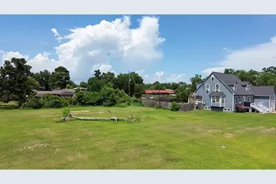 510 S Shady Lane, La Porte, TX 77571 - Photo 7