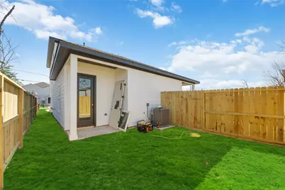 7961 Henson Street #A/B, Houston, TX 77028 - Photo 31