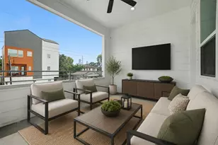 1811 Mills St, Houston, TX 77026 - Photo 5